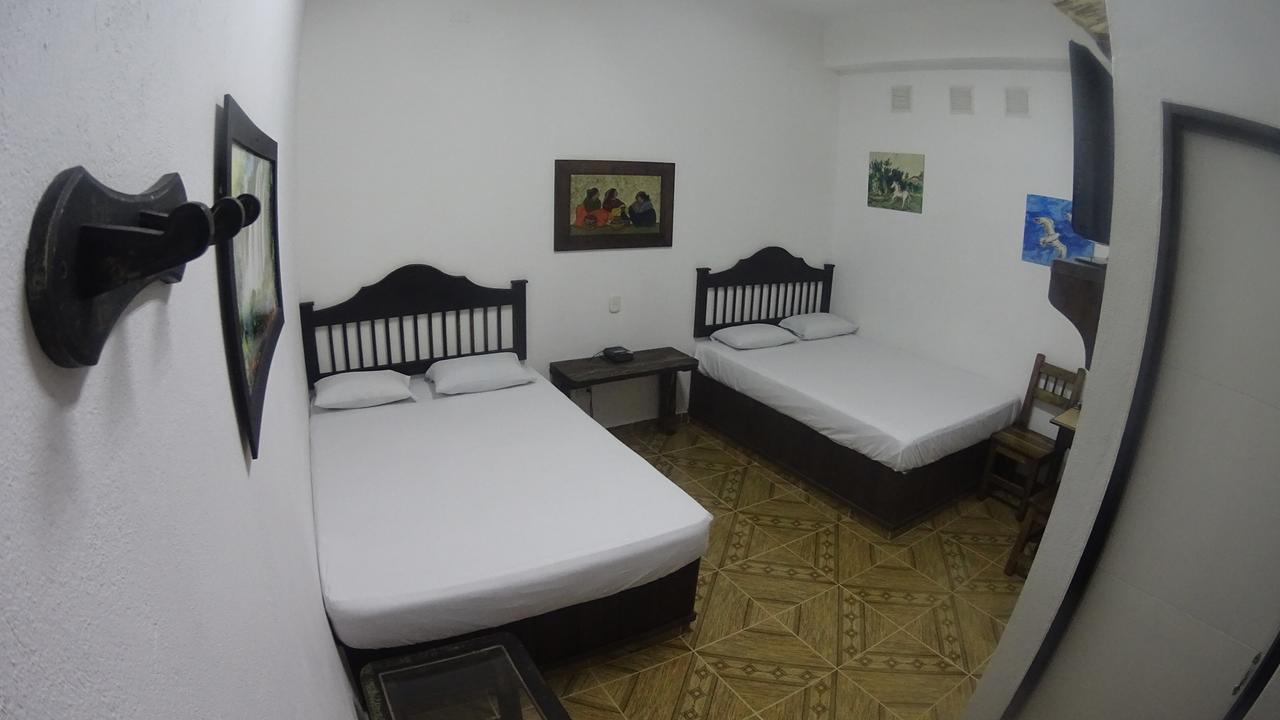 Hotel El Turista Rionegro Exterior photo